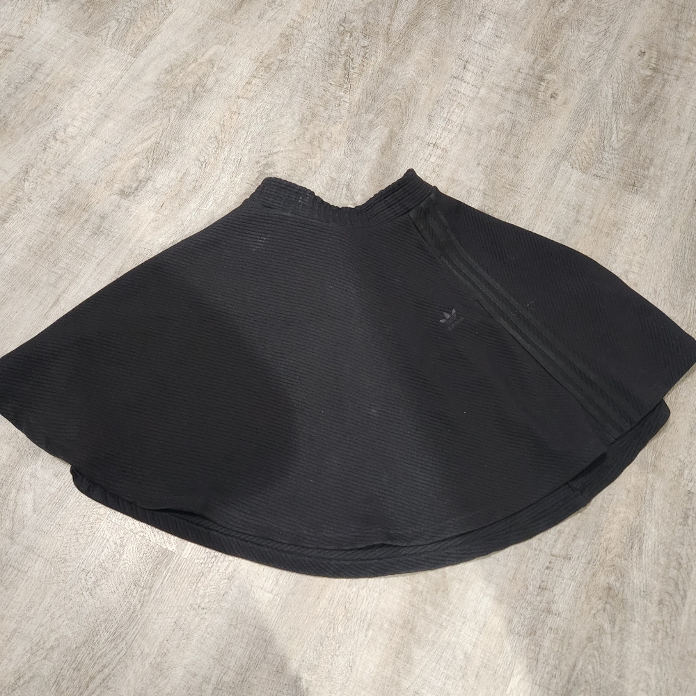 NWT Adidas Black Athletic Skirt Size XS